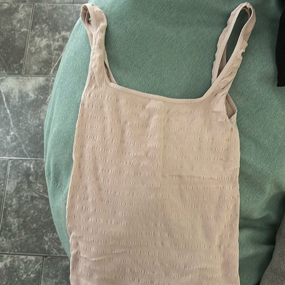 Intimately by Free People XS/S… blush soft knit tank